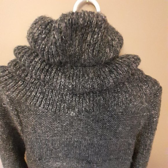 Deluxe Knit Bum Warming High Neck BACCI Charcoal grey cardigan cable knit Sz M - Picture 8 of 9